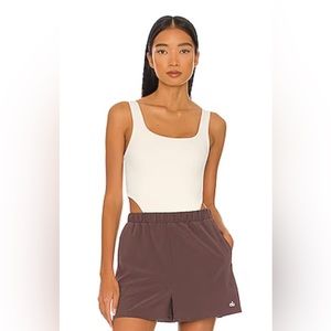 alo airbrush hotshot bodysuit white size S